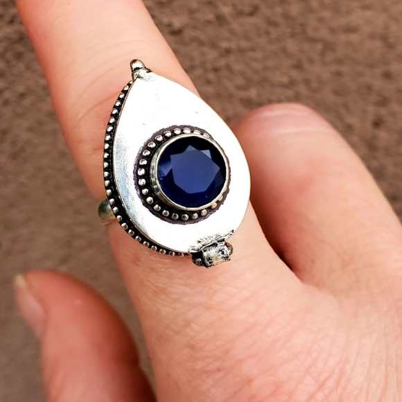 Handmade Jewelry - New Blue Sapphire 925 Silver Poison Ring.